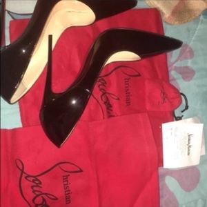 Christian Louboutin So Kate Heels